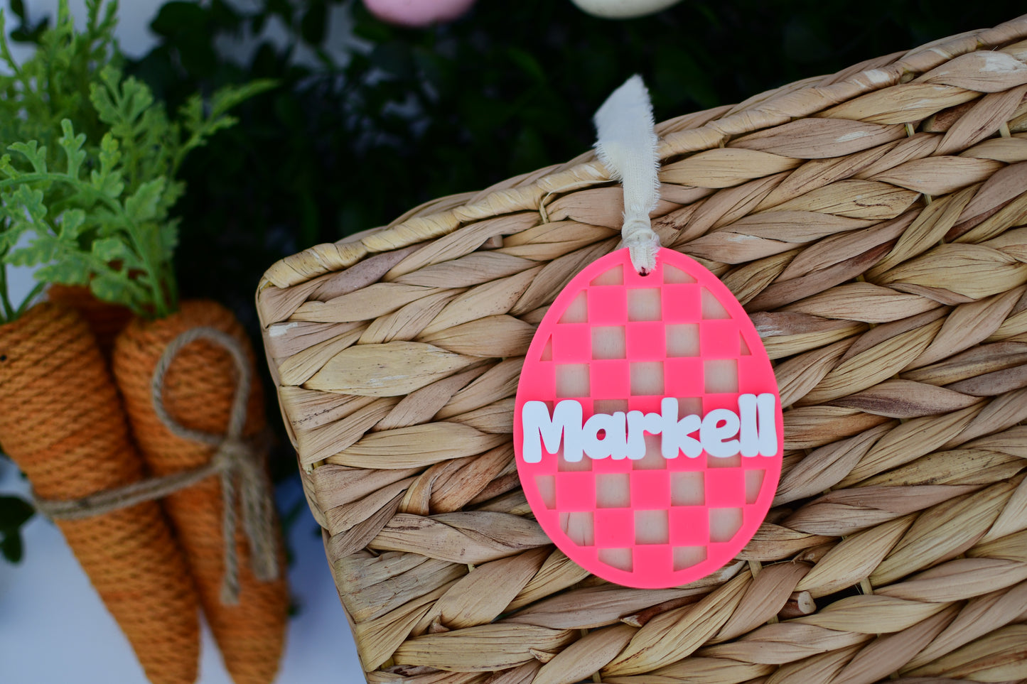 Checkered Easter Egg Tag