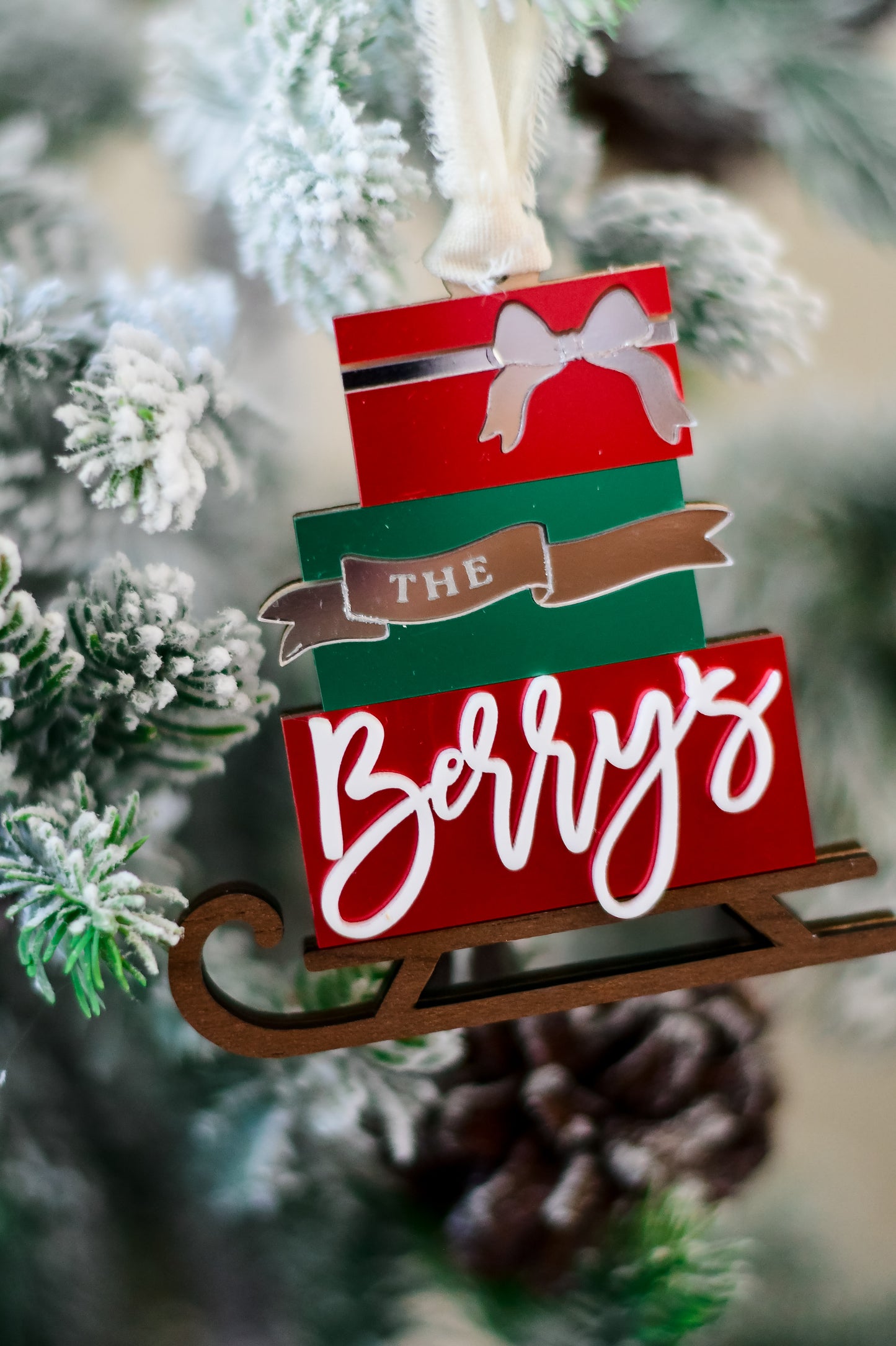 Personalized Sleigh 🛷