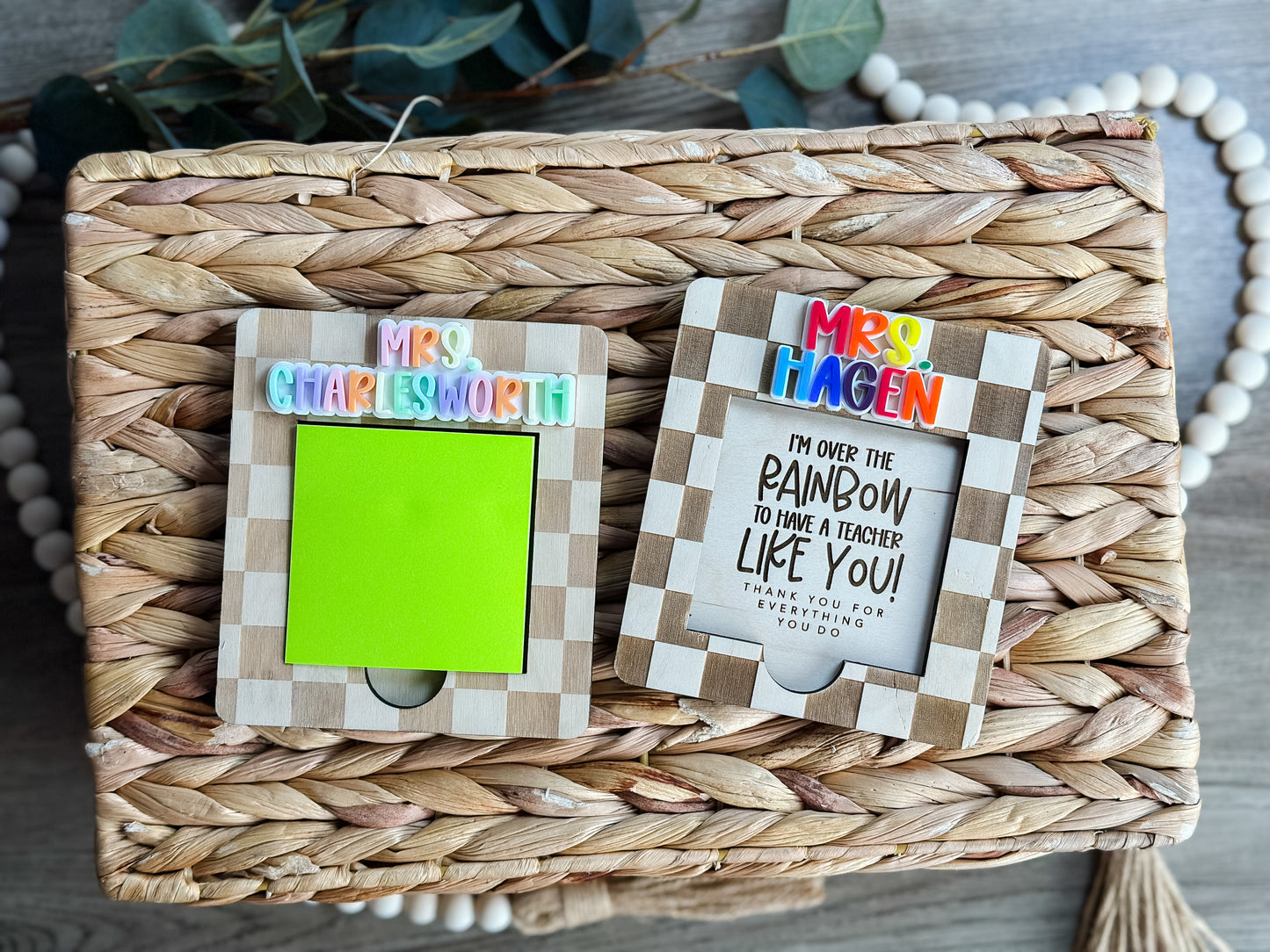 Checkered Rainbow Note Pad Holder🌈
